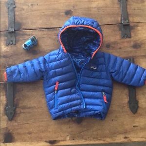 Patagonia blue reversible jacket 3-6 months